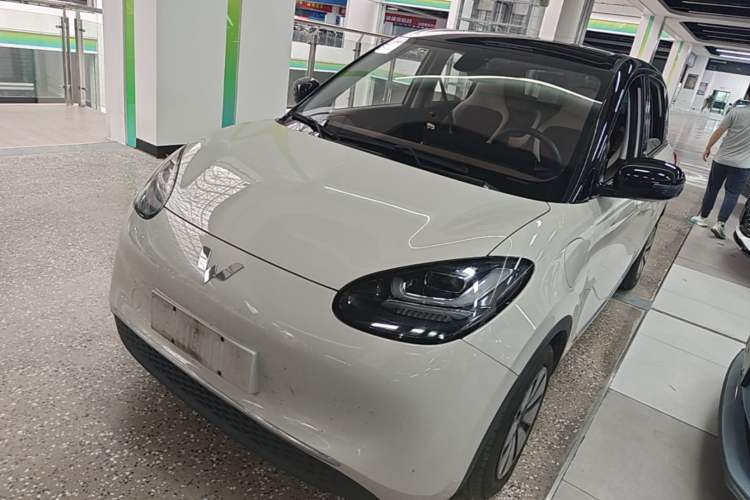 Used Wuling Bingo 2023 410 km Lingxi Deluxe Edition