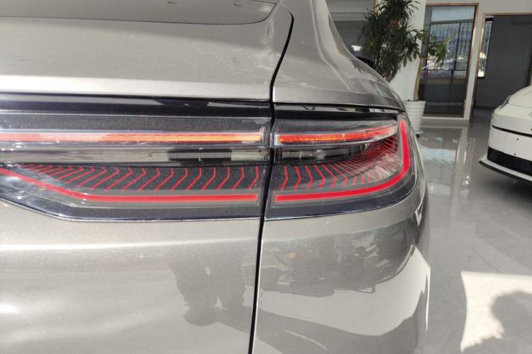 Used Geely Galaxy E8 2024 550 km Range Rear-Drive MAX