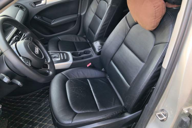 Used Audi A4L 2013 35 TFSI Automatic Standard Model
