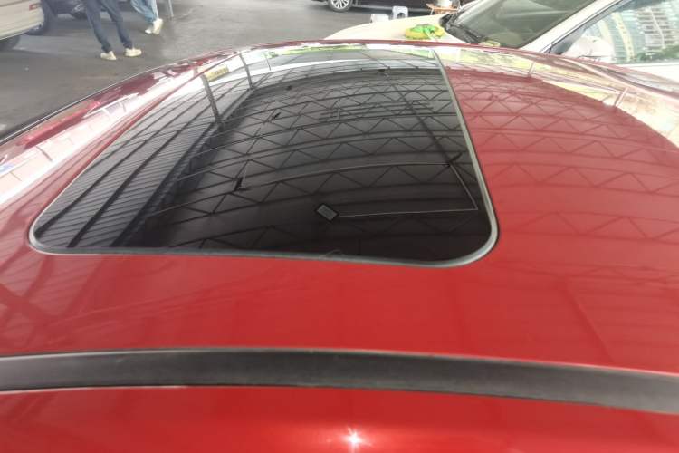 Used Chevrolet Cruze 2015 1.5L Classic SE AT Roof