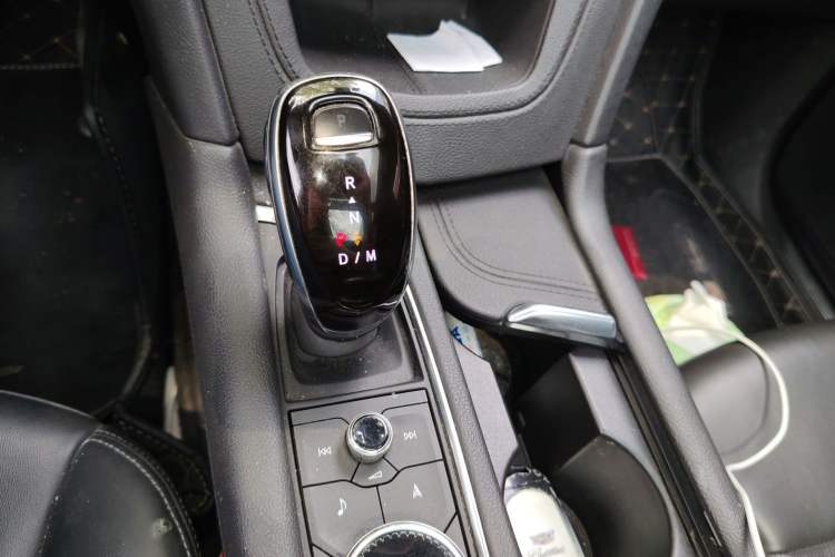 Used Cadillac XT5 2020 28T Luxury Version Gear Lever