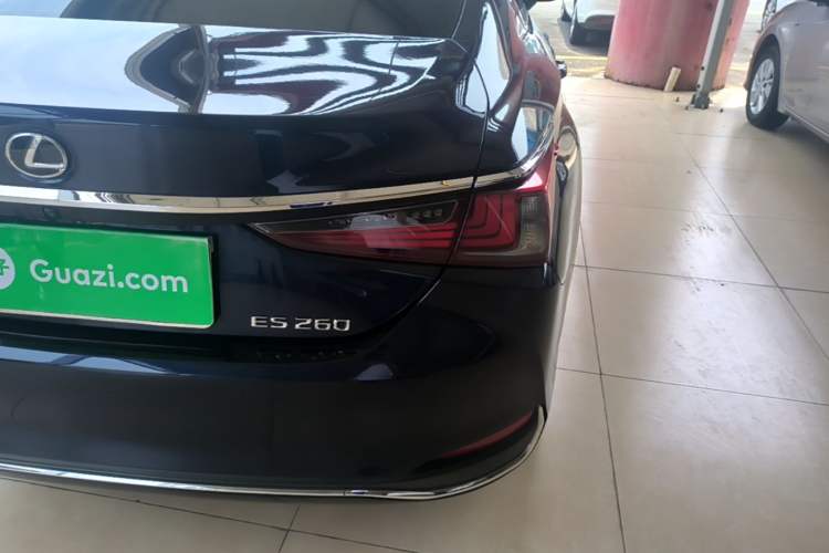 Used Lexus ES 2021 260 Excellence Edition