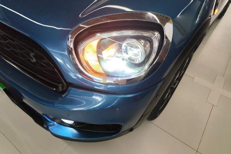 Used MINI Countryman 2018 1.5T COOPER Classic Edition