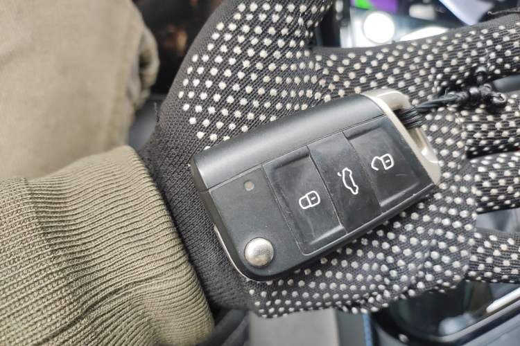 Used Volkswagen Tayron GTE Plug-in Hybrid 2020 1.4T Luxury Model Vehicle Key