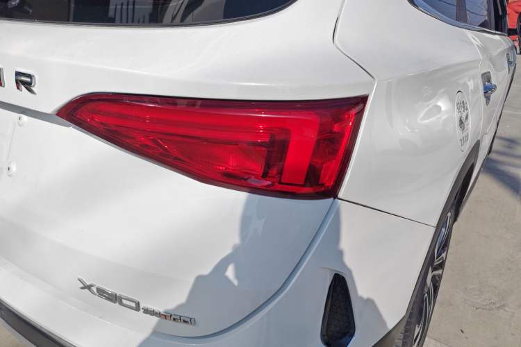 Used JETOUR X90 2019 1.6T DCT Luxury Touring Edition 7 Seats China VI Standard