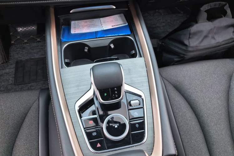 Used Chery OMODA 2023 1.5T CVT New Dynamic Edition Gear Lever