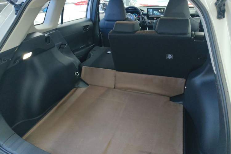 Used Toyota Corolla Cross 2023 2.0L Pioneer Edition
