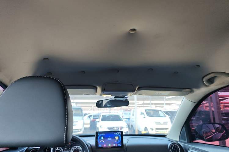 Used Bestune X40 2017 1.6L manual Comfort trim level