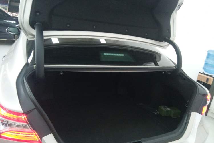 Used Toyota Camry 2023 2.5G Luxury Edition