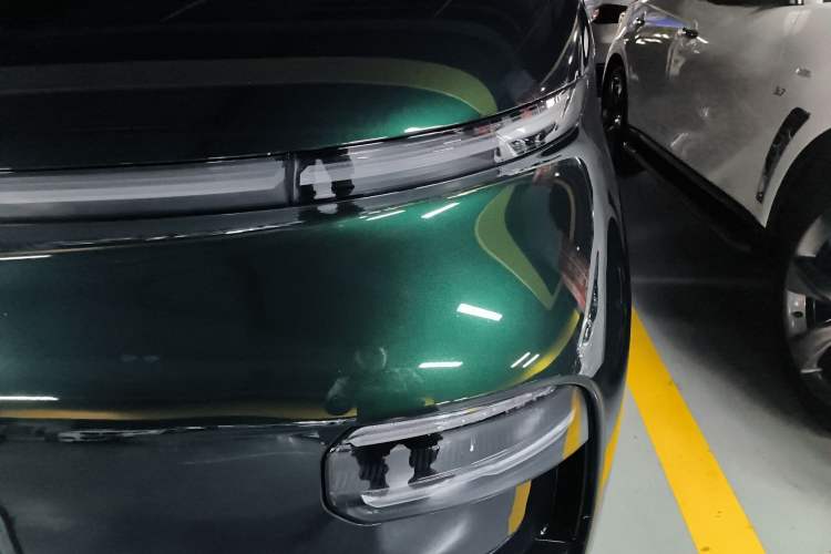 Used Geely Galaxy LEVC L380 2024 140-Degree 6-Seater All-Wheel-Drive Ultra Left Front Headlight