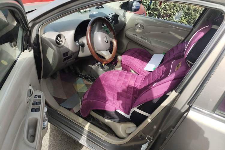 Used Nissan Sunny 2011 1.5XE Manual Comfort Edition
