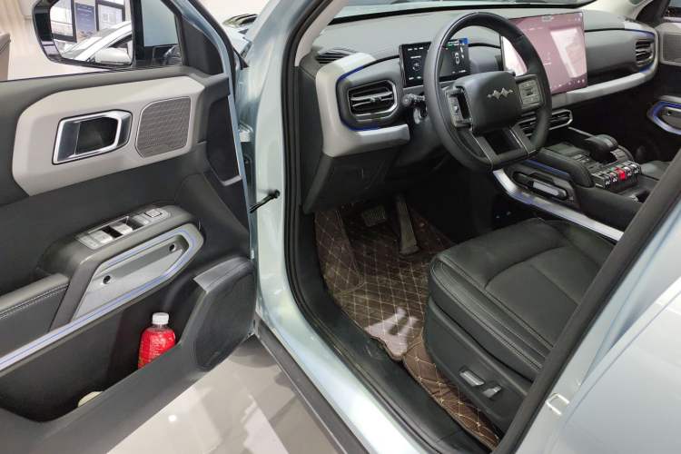 Used Formula Leopard Titanium 3 2025 Model 501KM Rear-Drive Ultra Version