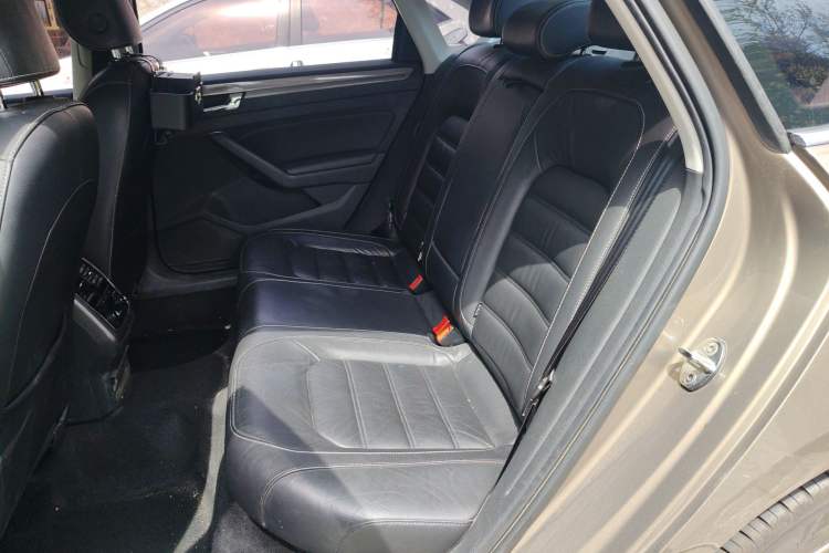 Used Volkswagen Passat 2016 280TSI DSG Prestige Edition Left Rear Seat