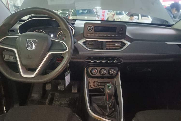 Used Baojun 530 2018 1.5T Manual Comfort Version China V
