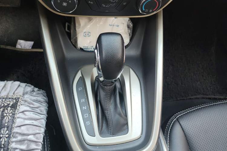 Used Ford Escort 2015 1.5L Automatic Comfort Edition