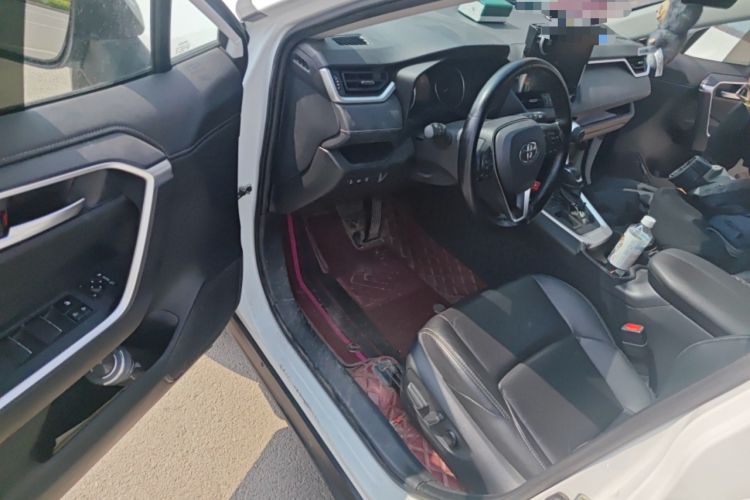 Used Toyota Wildlander 2022 2.0L CVT Two-Wheel Drive Luxury PLUS Edition
