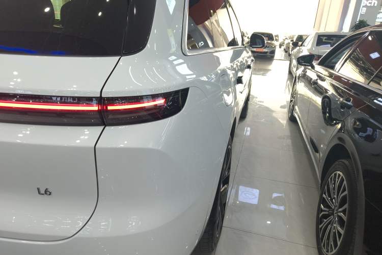 Used Li Auto L6 2024 Pro Model
