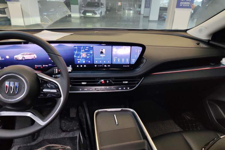 Used Buick LaCrosse 2023 Restyled 25T Cross-Country Edition
