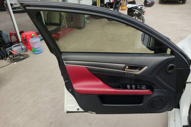 Used Lexus GS 2017 300 F SPORT