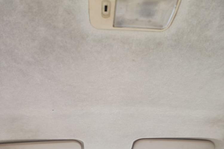 Used BYD F3 2012 Energy-Saving Model 1.5L Manual Comfort Version Headliner