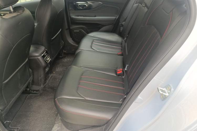 Used GAC Trumpchi EMPOW 2023 Shadow Leopard H Smart Hybrid Edition
