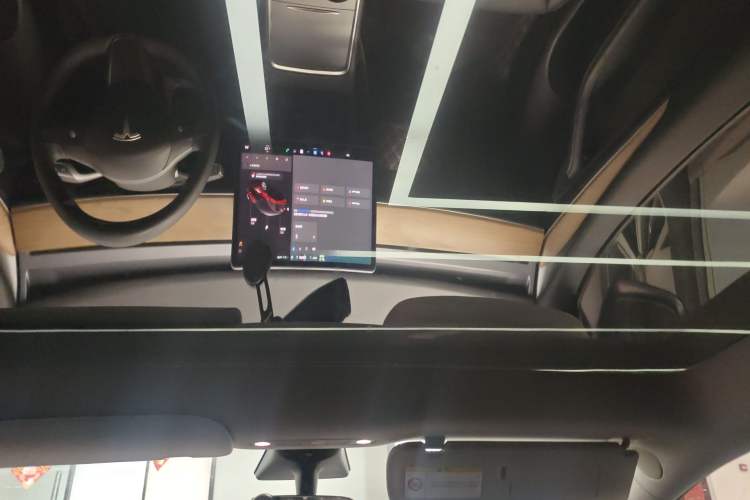 Used Tesla Model Y 2021 Long-Range All-Wheel-Drive Version