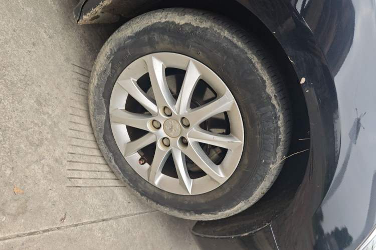 Used Peugeot 508 2012 2.0L Automatic Sunroof Classic Edition Right Front Wheel Hub