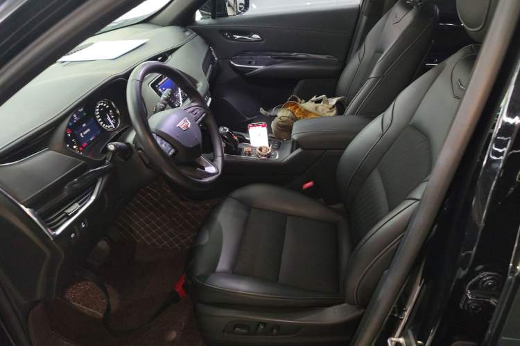 Used Cadillac XT4 2018 28T Two-Wheel Drive Tech Version