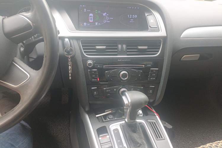 Used Audi A4L 2016 30 TFSI Collector's Edition Automatic Comfort Model
