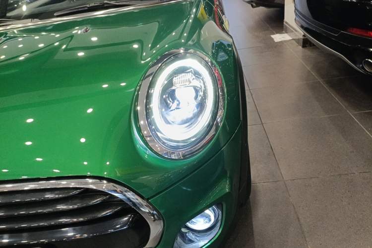 Used MINI 2021 1.5T COOPER Racing Driver Left Front Headlight