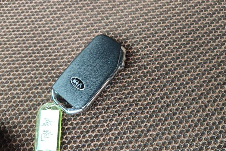 Used Kia Sportage R 2019 2.0L Automatic Smart Luxury Edition Vehicle Key