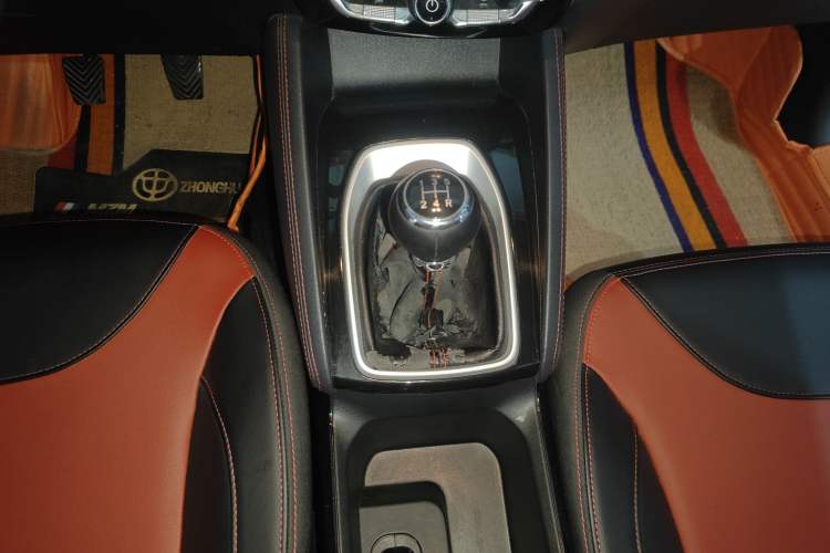 Used Brilliance V3 2017 1.5L Manual Smart Model
