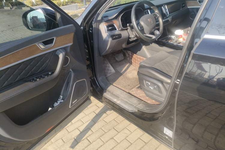 Used Hongqi HS7 2022 2.0T DCT Two-Wheel Drive Smart Connect Flagship Edition Seven Seats