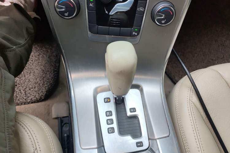 Used Volvo XC60 2012 T5 Comfort Edition