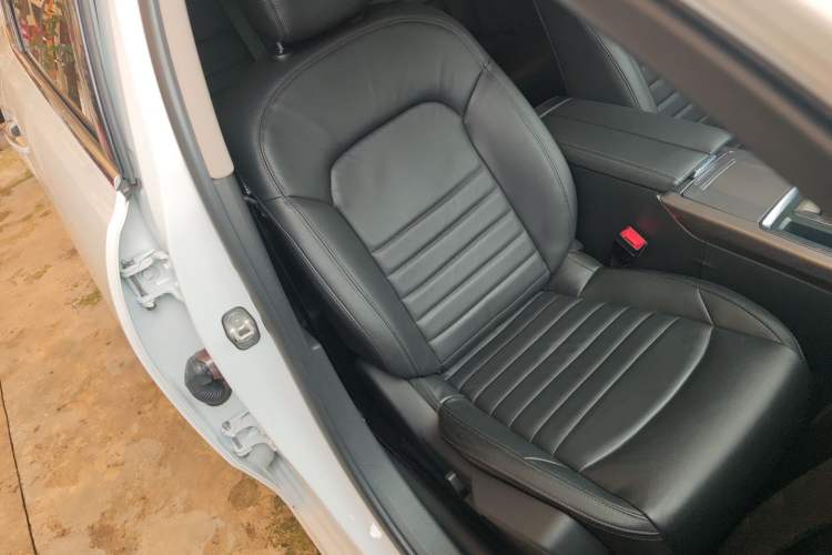 Used Citroen C6 2020 400THP Luxury Version