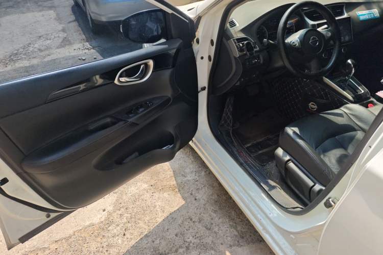 Used Nissan Sylphy 2016 1.6 XL CVT Luxury Edition Driver Seat