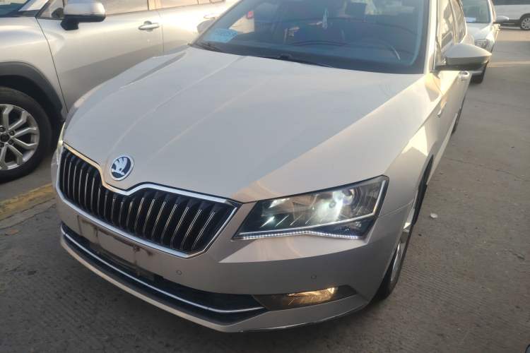 Used Skoda Superb 2018 TSI330 DSG Comfort Edition China V Standard