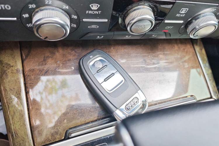 Used Audi A6L 2012 TFSI Standard Model
