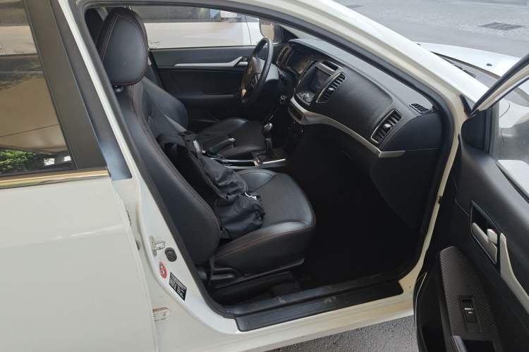 Used Geely Auto Vision 2016 1.5L Manual Happiness Edition