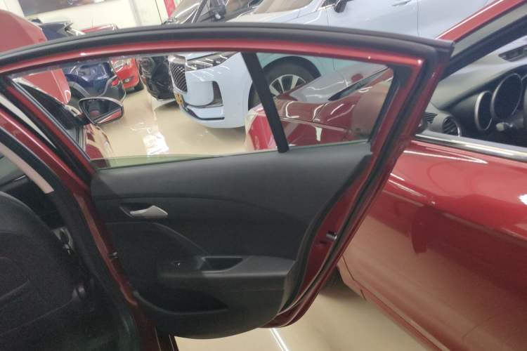 Used Chevrolet Cavalier 2019 320 Automatic Enjoyment with Sunroof