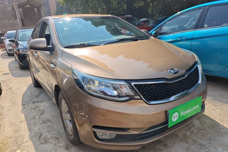 Used Kia K2 2015 Sedan 1.4L MT GLS
