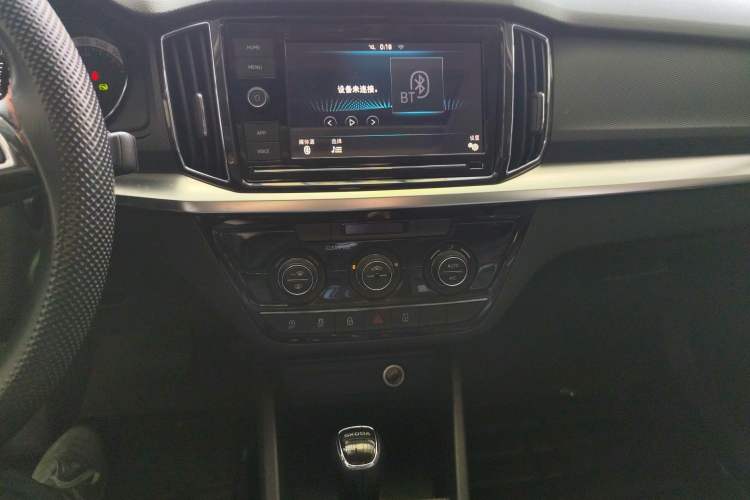 Used Skoda Kamiq 2018 1.5L Automatic Comfort Edition China V Standard Audio And AC Panel