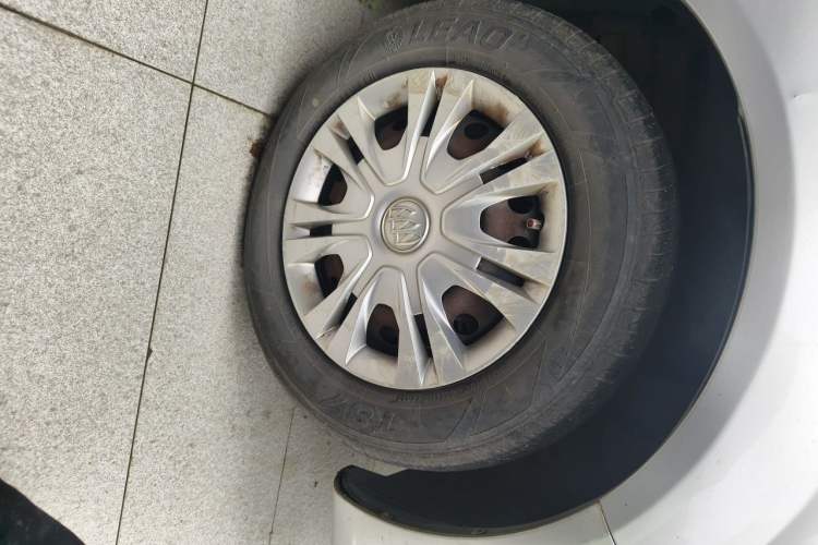 Used Buick Excelle 2015 1.5L Automatic Classic Model
