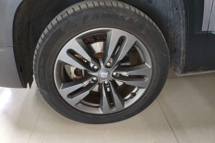 Used Baojun RS-5 2020 300T CVT Smart Flagship Edition Exterior 4