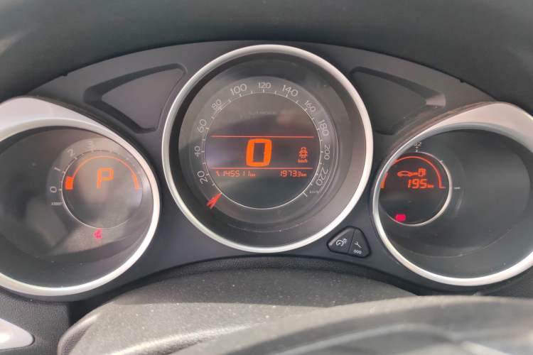 Used Citroen C4L 2014 1.8L Intelligent Drive Automatic Dynamic Model Instrument Cluster