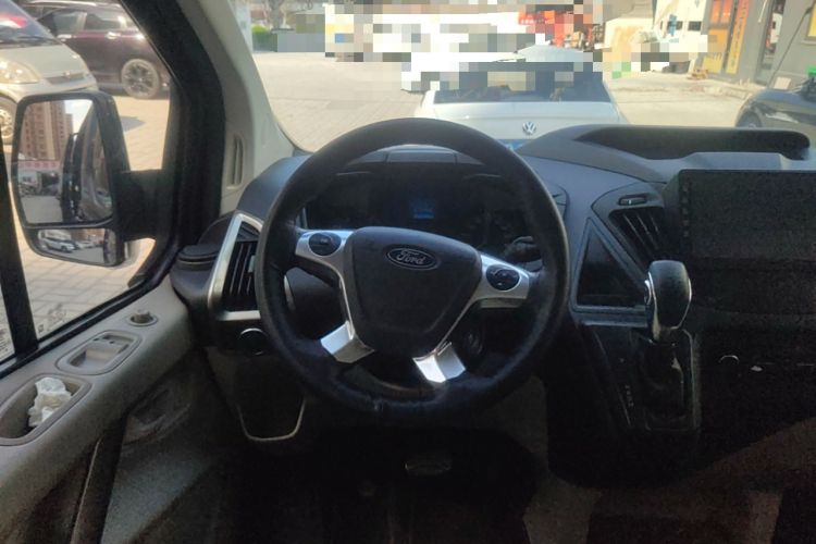 Used Ford Tourneo Custom 2017 2.0T Automatic Elite Edition
