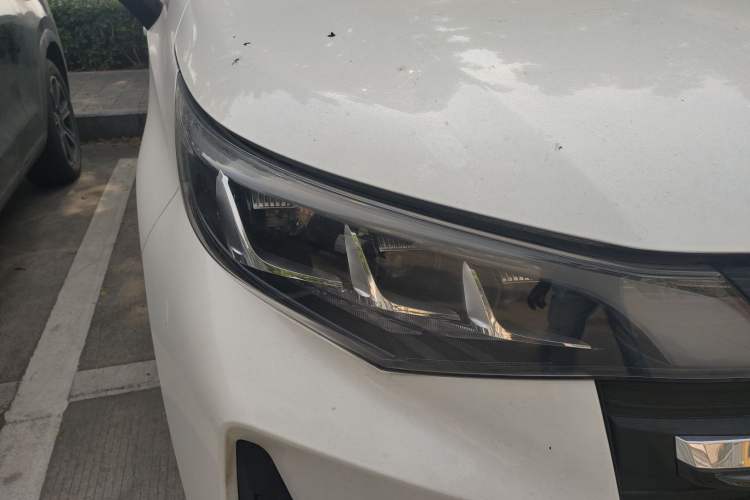 Used GAC Trumpchi M6 2021 PRO 270T DCT Luxury Edition