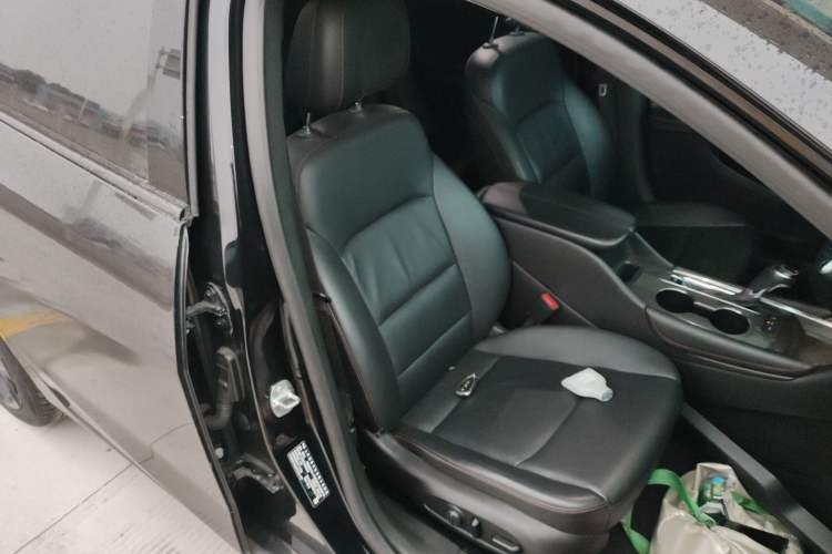 Used Chevrolet Malibu XL 2020 Redline 550T Automatic Sport Edition