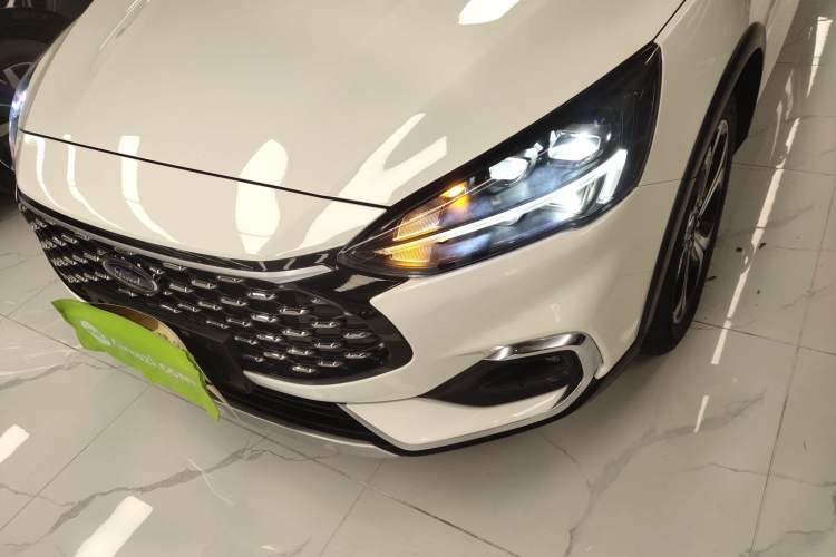 Used Ford Focus 2021 EcoBoost 180 Automatic Hunter Edition
