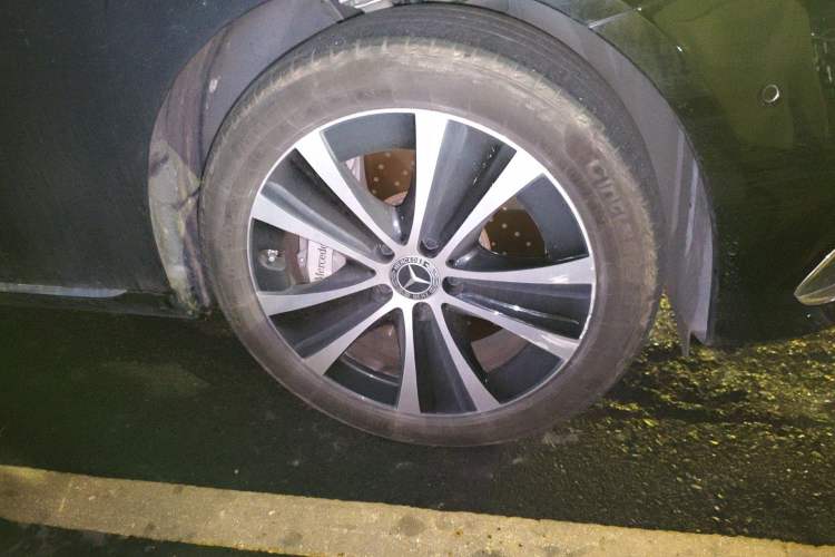 Used Mercedes-Benz E-Class New Energy 2022 Restyled E 350 e L Plug-in Hybrid Sedan
